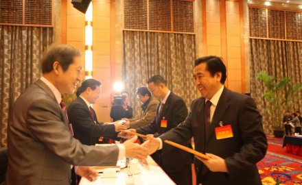 董事長袁仲雪榮獲全國工商聯(lián)“科技創(chuàng)新企業(yè)家”獎(jiǎng)